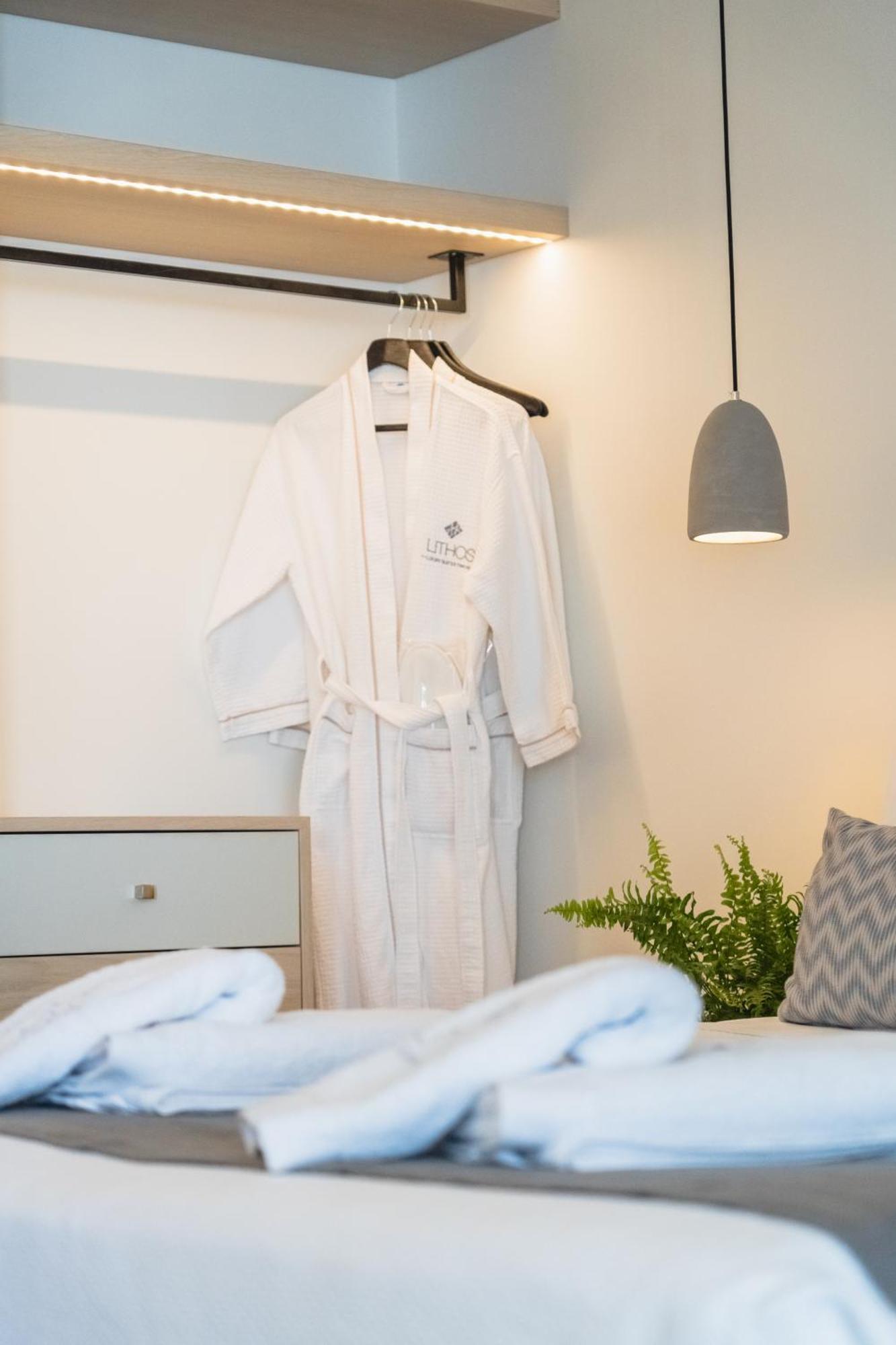 Lithos Luxury Suites Tinos Ngoại thất bức ảnh
