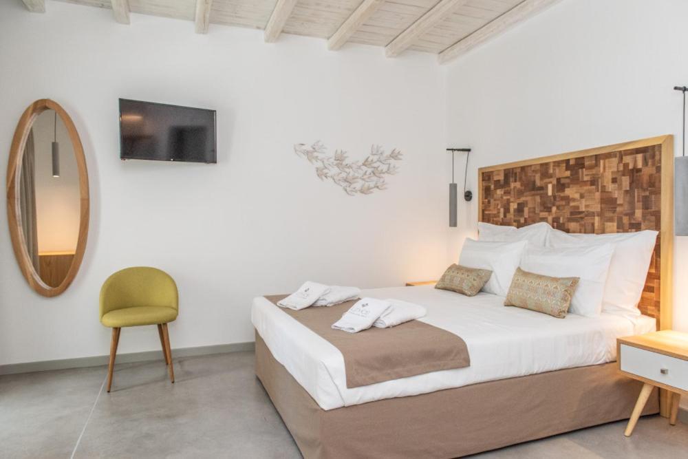 Lithos Luxury Suites Tinos Ngoại thất bức ảnh